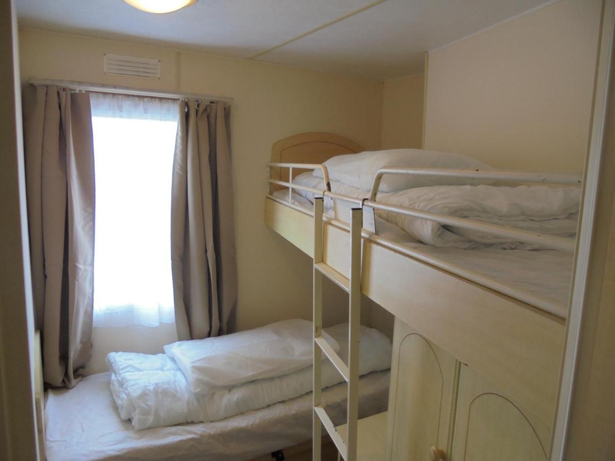 8 Berth On Coastfields Hotel Инголдмелс Екстериор снимка